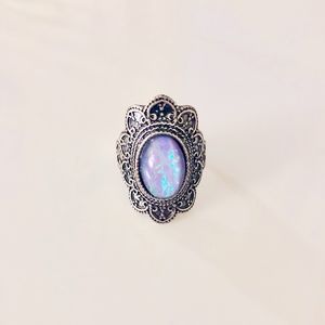 FREE PEOPLE: RAINBOW OPAL MANDALA GEM STONE RING